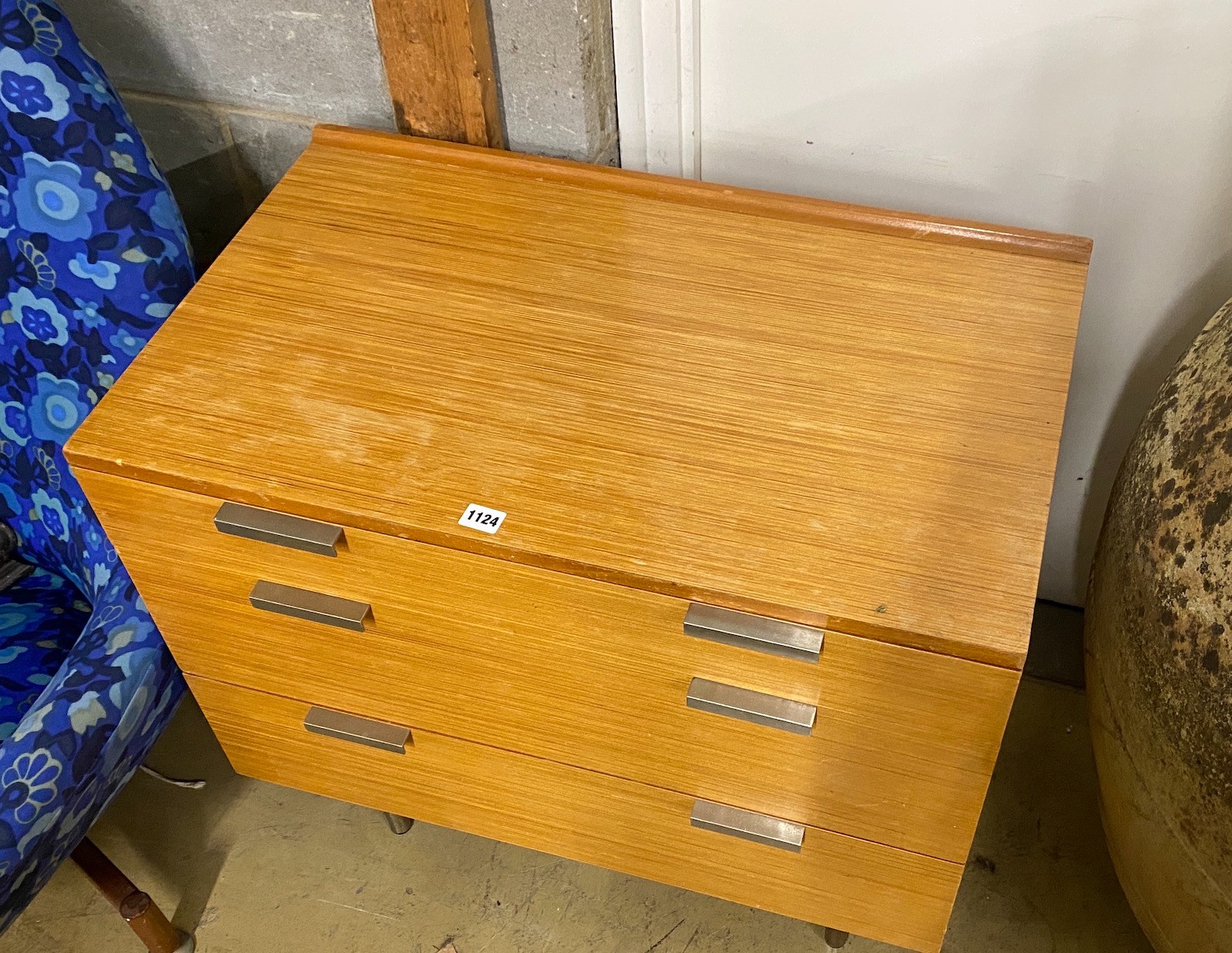 A Stag Fine Line three drawer chest width 76cm, depth 46cm, height 73cm